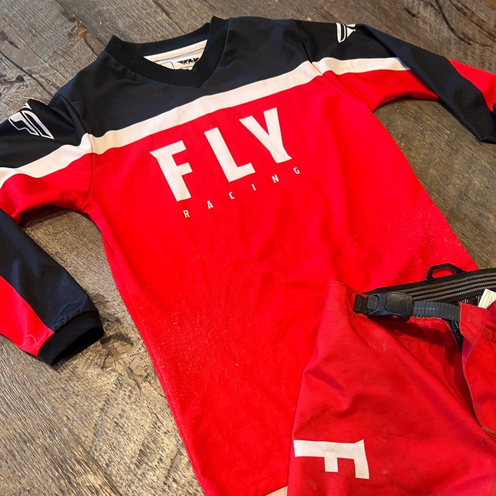 FLY Racing F-16  “SET” Red Black White Youth Size Large